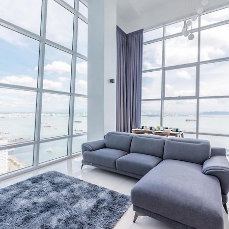 Maritime Penthouse Suite By The Sea George Town Exteriér fotografie