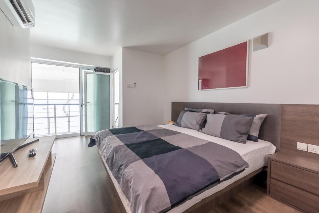 Maritime Penthouse Suite By The Sea George Town Exteriér fotografie